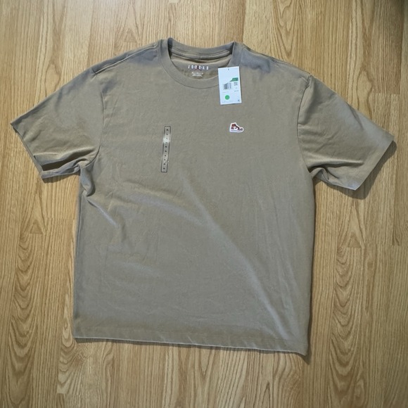 Mens Air Jordan Retro 1 Sneaker Patch T Shirt-Desert Camo/Black- Sz XL- NWT - Picture 1 of 6